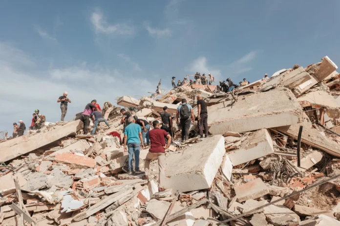 Las labores de rescate llevan días en marcha desde los devastadores terremotos en Venezuela.
