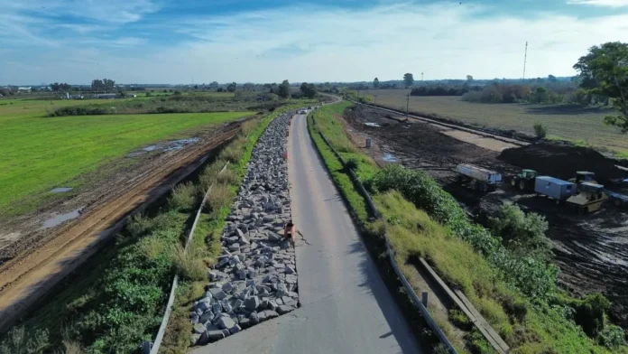 ruta-21-santa-fe-reconstruccion-acceso-cargill Santa Fe reconstruye 7,2 kilómetros de la Ruta 21 en Villa Gobernador Gálvez para mejorar el acceso del transporte pesado a los puertos del Gran Rosario.