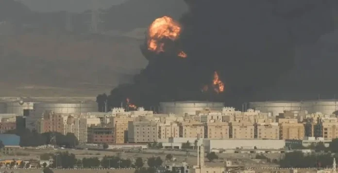 Ataques hutíes contra aeropuertos de Arabia Saudita Escalada entre los hutíes de Yemen y Arabia Saudita tras los ataques a los aeropuertos de Jizán y Najrán