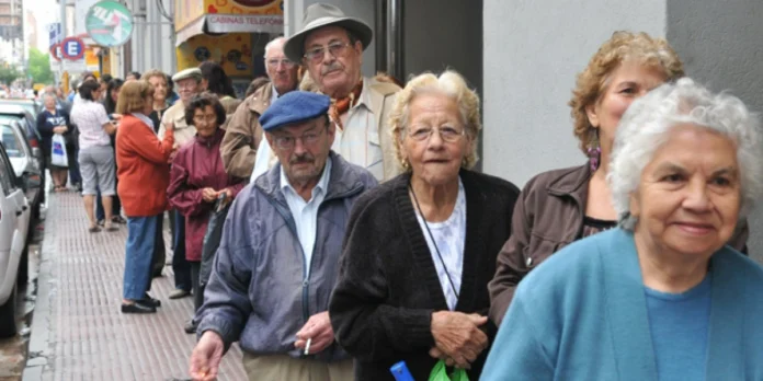 jubilaciones-de-noviembre-aumenta-la-minima Jubilaciones de noviembre: ANSES aplica un aumento de 1,93% y la mínima con bono llega a $514.158