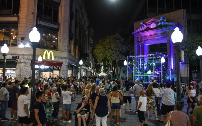 noche-de-las-peatonales-rosario
